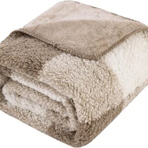 Khaki Checkered Thick Fleece Throw