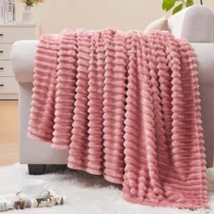Pink 3D Ribbed Jacquard Fleece Throw
