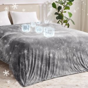 Lightweight Tie-Dye Cooling Throw Gray