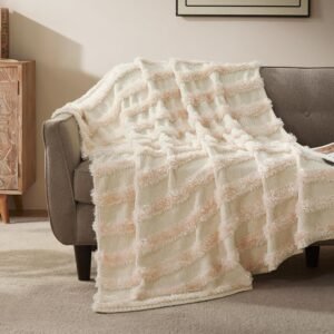 Soft Chenille Farmhouse Knit Throw White
